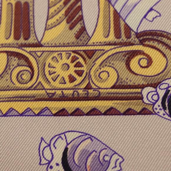 HERMES Carre 90 Scarf ""RENCONTRE OCEANE"" Silk Gray Auth 141551 - Picture 14 of 15